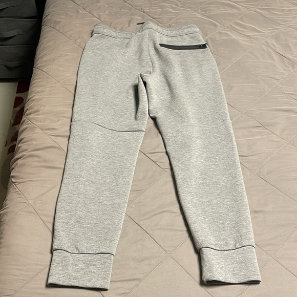 American Eagle Heather Gray Zipper Jogger Size Medium - Picture 9 of 12